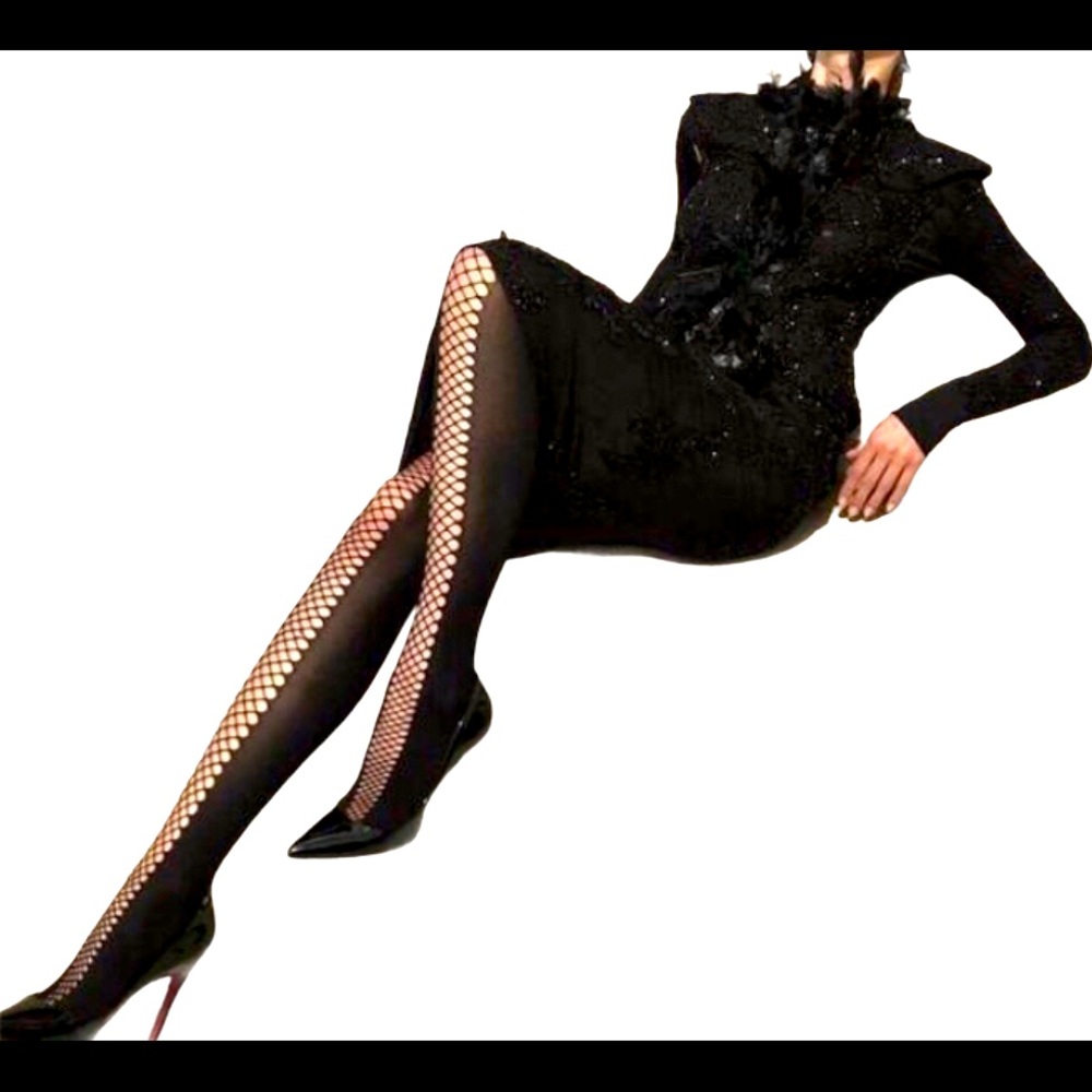 Classy fishnet tights/pantyhose